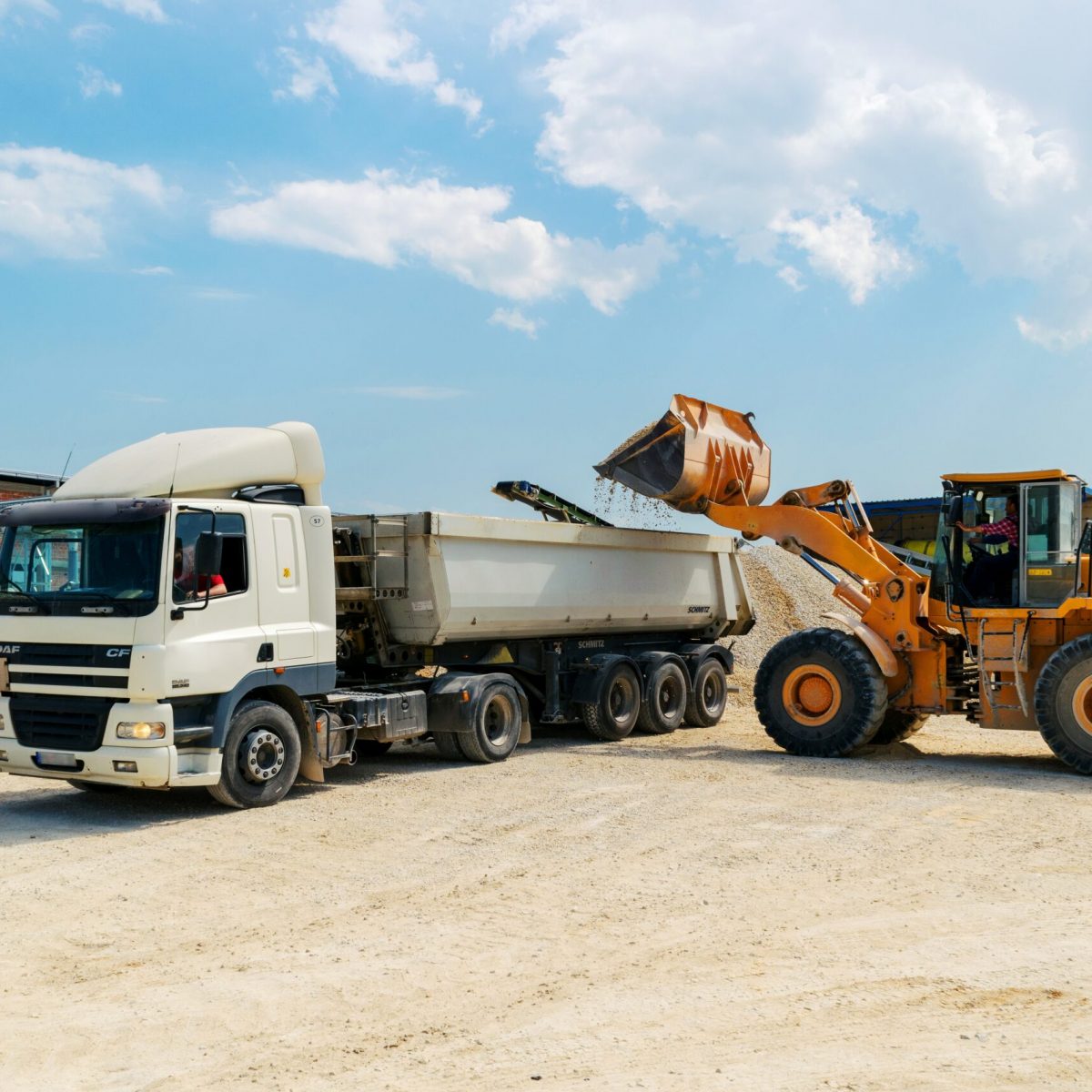 Jonathan Engineered Solutions designs and manufactures heavy duty telescopic slides and linear motion solutions for utility vehicle applications.